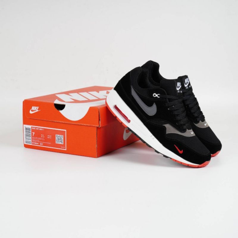 Air max best sale 1 preto