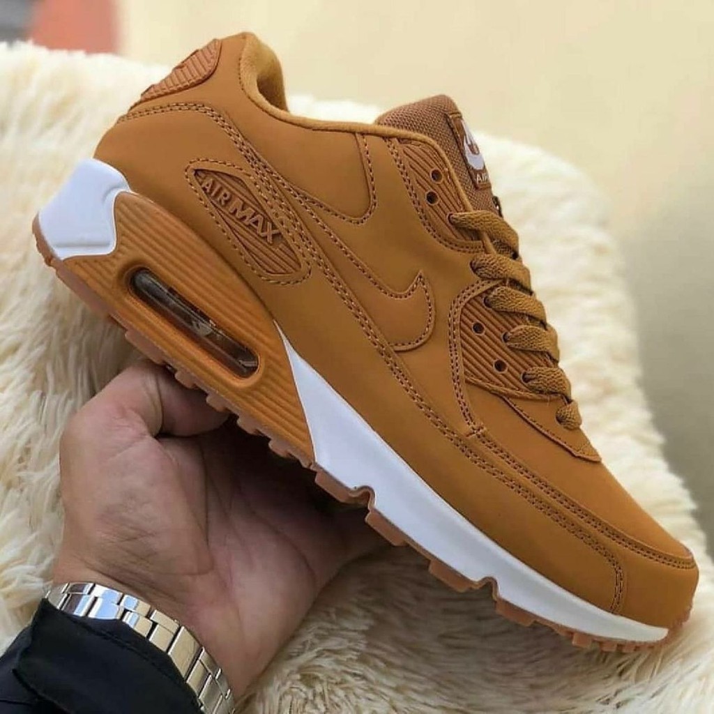 Tênis Nike Masculino Casual Air Max 90 Ultra 2.0 Essential com o