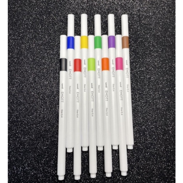 Caneta Uniball Emott - 0,4mm