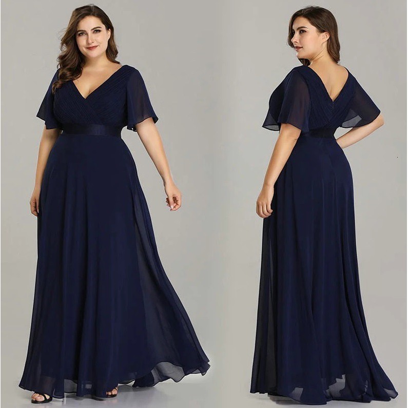 Vestido azul marinho para madrinha hot sale plus size