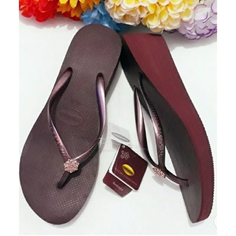 Havaianas Tamanco High Fashion Poem Original PROMOCAO BRINDE Que tal garantir a sua Conforto e beleza para todas ocasioes. Siga nossas redes