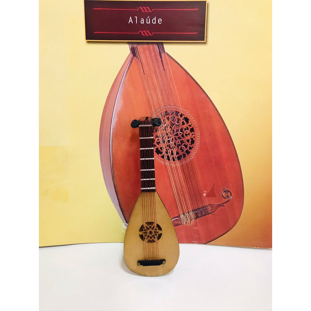 Miniaturas Musicais - Alaúde | Shopee Brasil