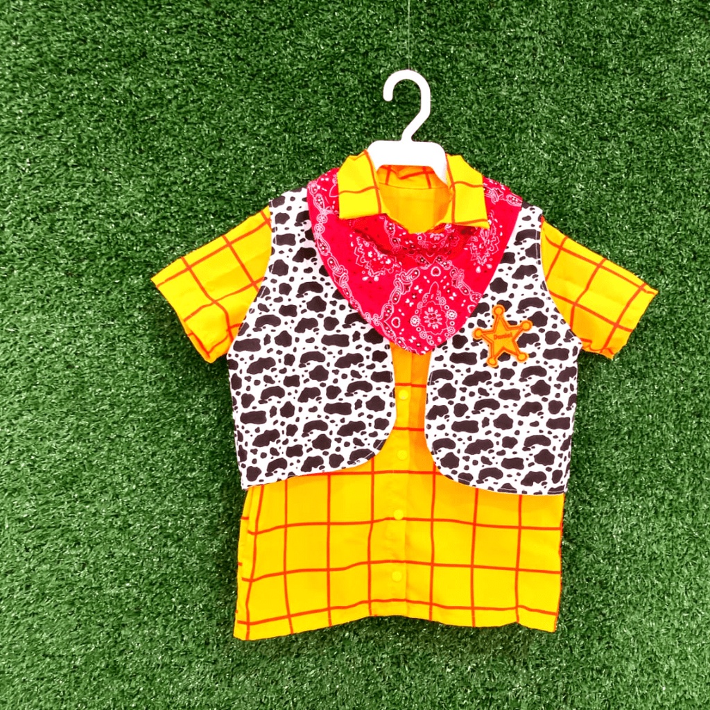 Camisa + colete + bandana toy story