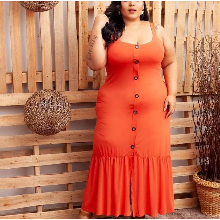 Vestido em paete plus size - Camilly Plus Size