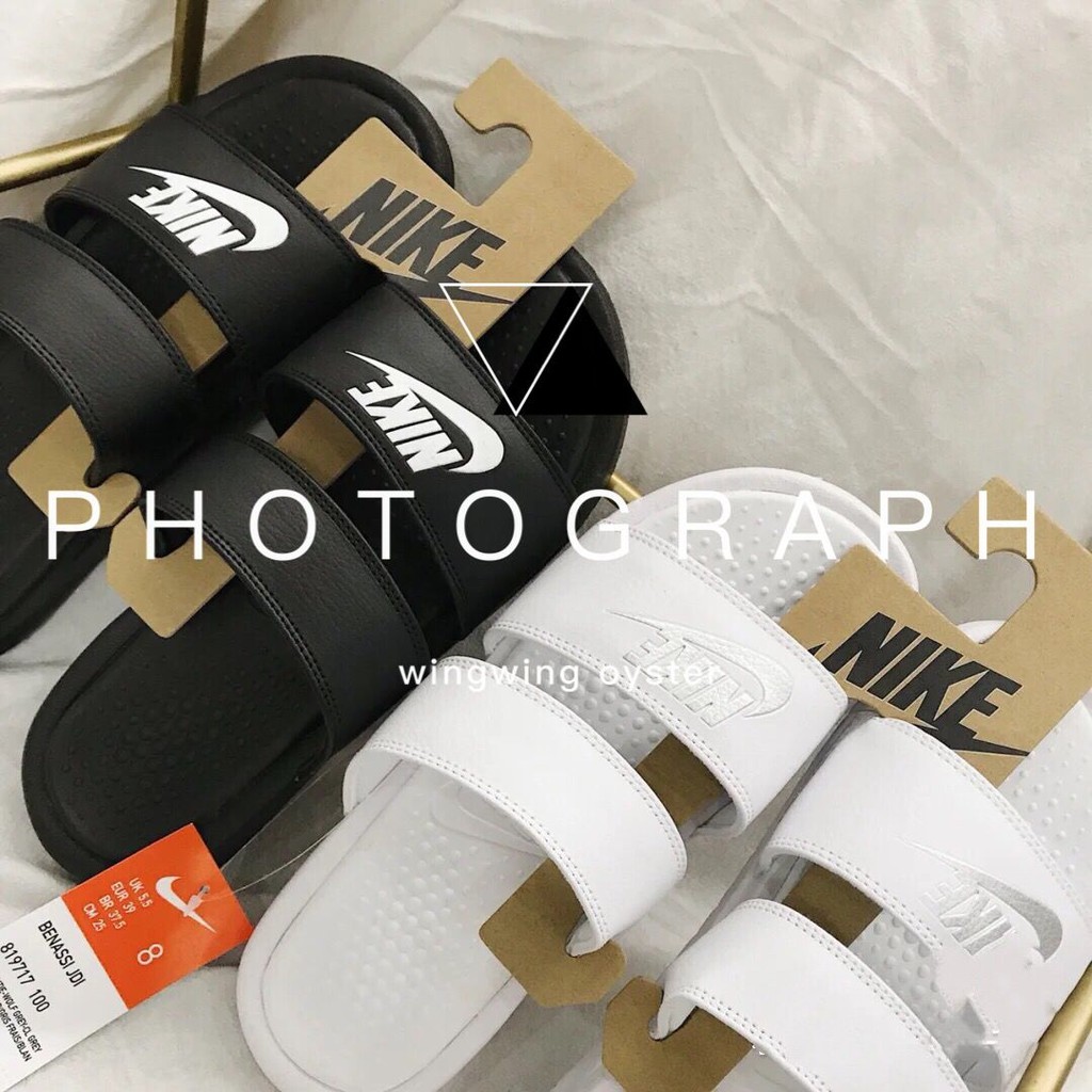 Nike store slippers couple