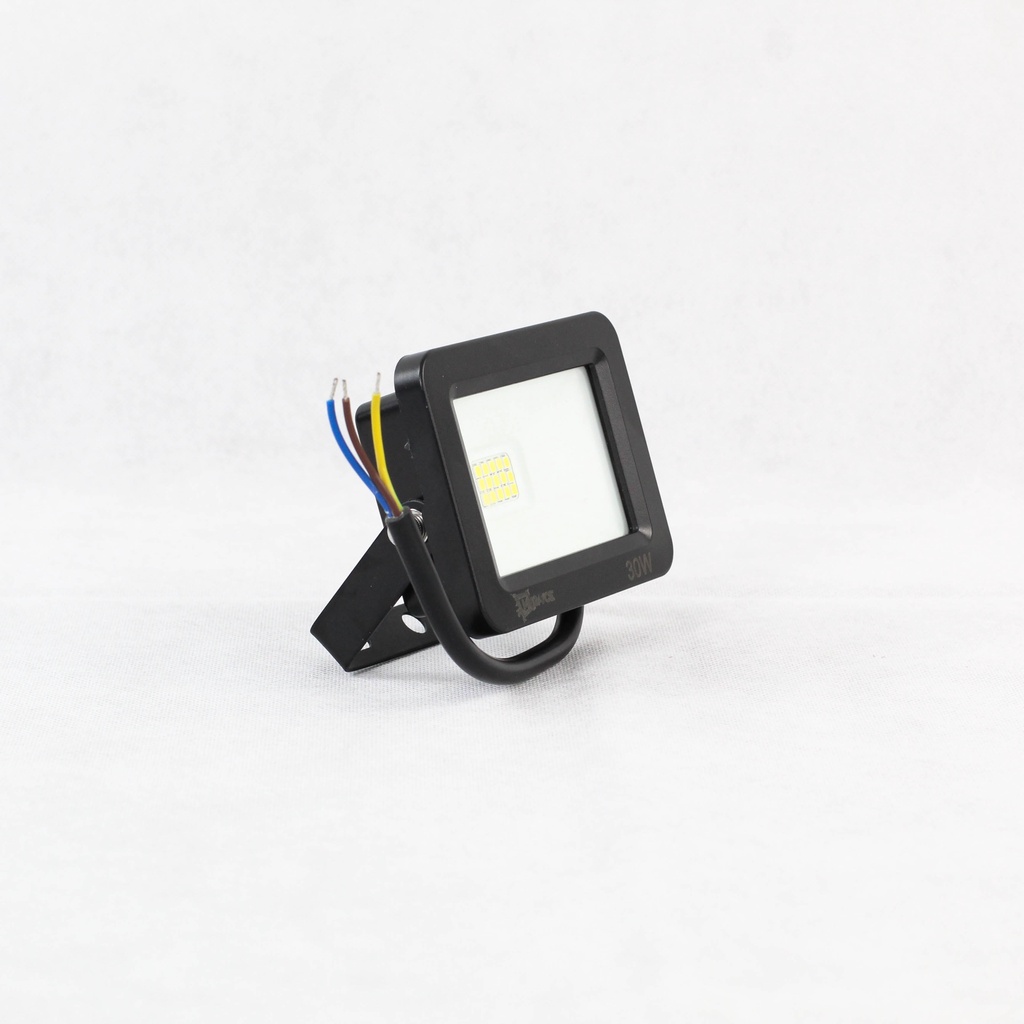 Refletor Led Holofote 30w Bivolt Prova D'água Branco Frio IP66