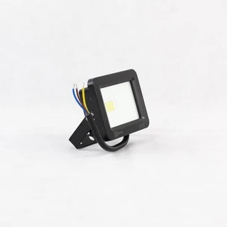 Refletor Led Holofote 30w Bivolt Prova D'água Branco Frio IP66