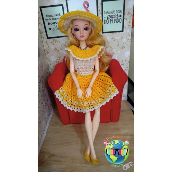 Roupa para barbie (vestido com chapéu e sapato)