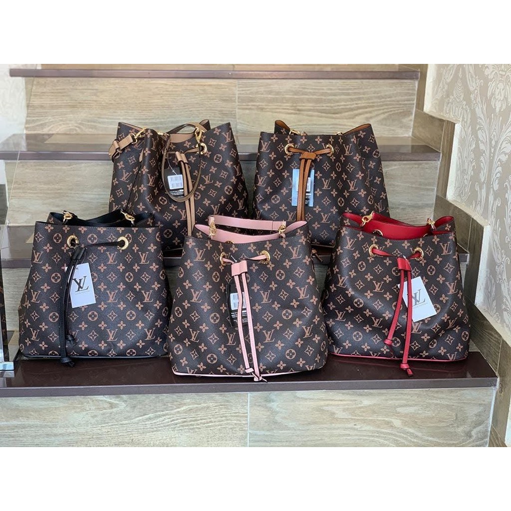 LV/LOUIS VUITTON Bag Mochila Feminina Tendência Uma Bolsa Multiuso De Ombro  Único Cruzada Carteira zero - Escorrega o Preço