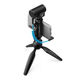 Kit para criador de conteúdo com Microfone Supercardioide Sennheiser MKE 200, Direcional, Compacto + Kit Mobile com tripé