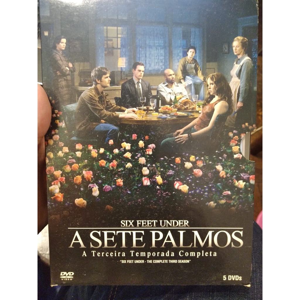 BOX DVD - A Sete Palmos - 3ª Temporada Completa (5 Dvds) | Shopee Brasil
