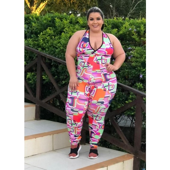 Macacao plus size para sales academia