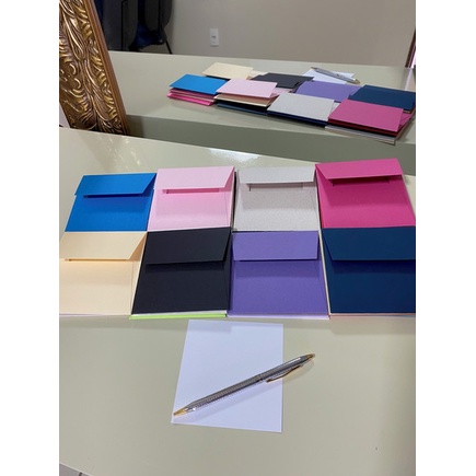 10 unid Envelope Colorido com cartão (SORTIDOS) | Shopee Brasil