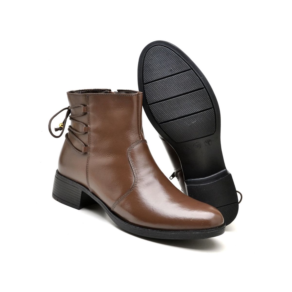 Bota cano curto hot sale de couro feminina