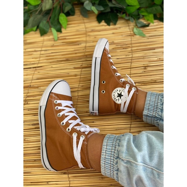 Converse All Star Alto Bege Couro