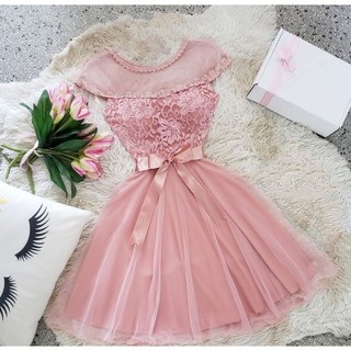 Com flores em alto relevo  Short sleeve prom dresses, Pink formal