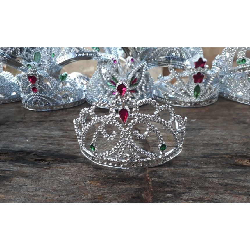 12 Coroas Tiaras De Princesas Colorida 2 Pingos Shopee Brasil