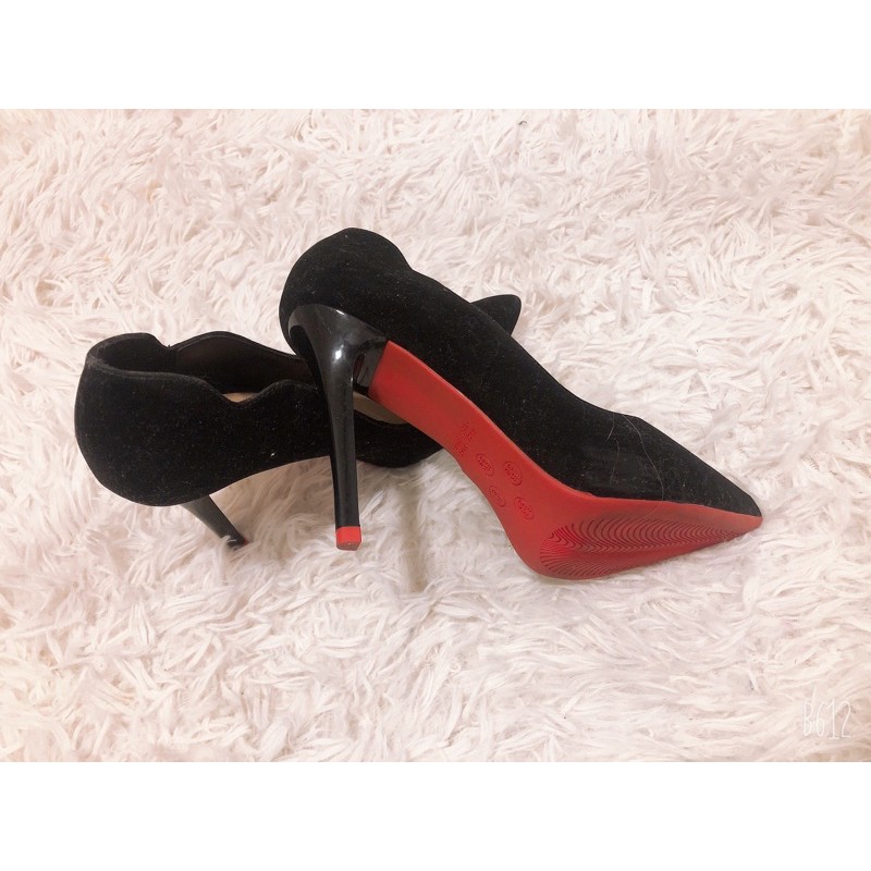 Scarpin de hot sale veludo