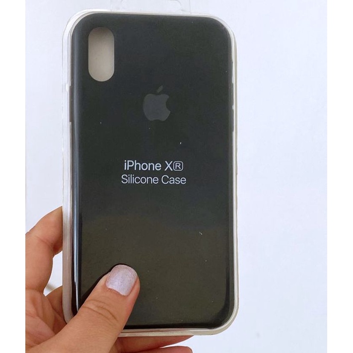 Capa Iphone Xr Silicone Case - Preto na Americanas Empresas