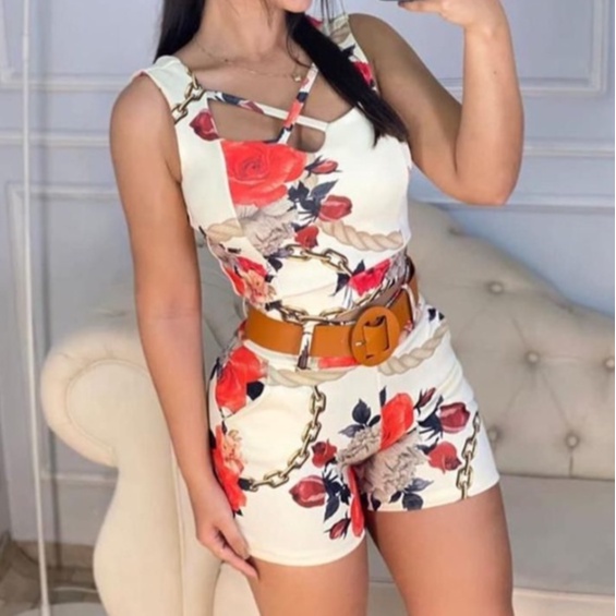 Conjunto Feminino Casual Estampa Floral Blusa E Short Moda Verão