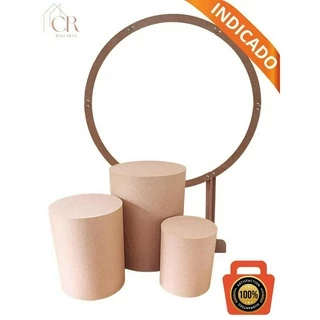 Decoração de Evento com Trio de Cilindros e Painel Arco em MDF