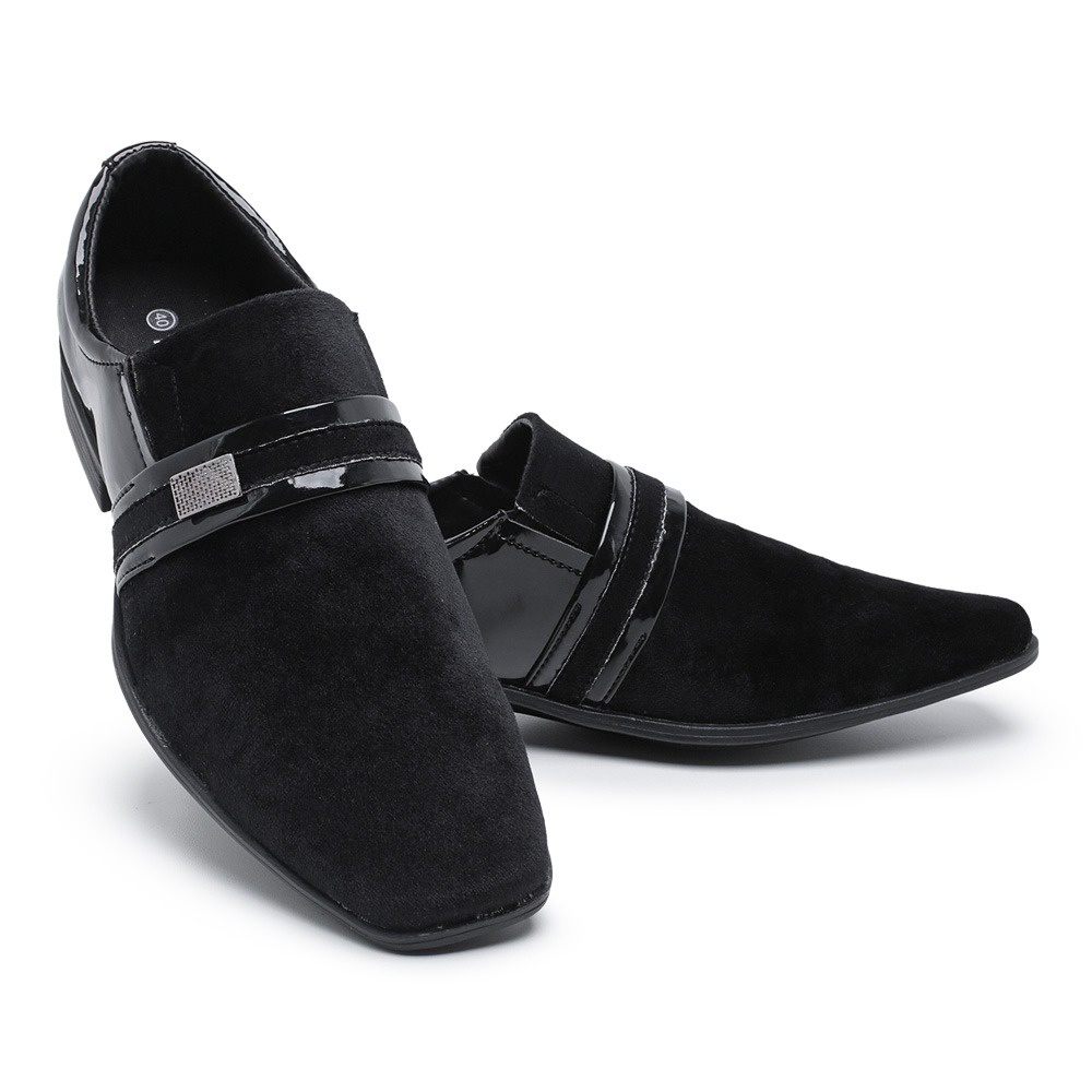 Sapato preto best sale de veludo