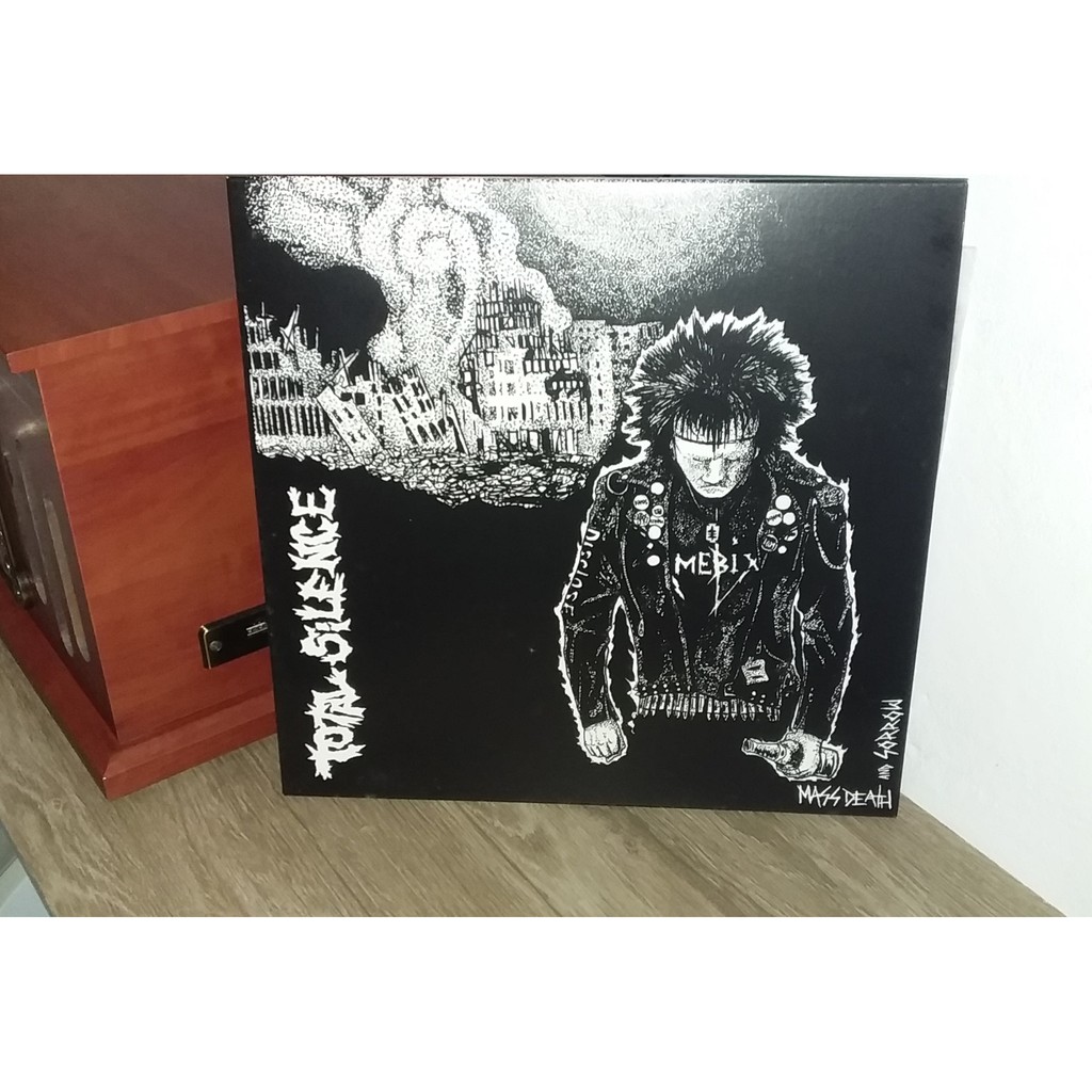 LP TOTAL SILENCE - Mass Death & Sorrow | Shopee Brasil