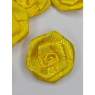 Rosa Rococó Flor de Cetim 3 cm 10 unidades para Artesanatos, Lembrancinhas e Aplicações em Roupas