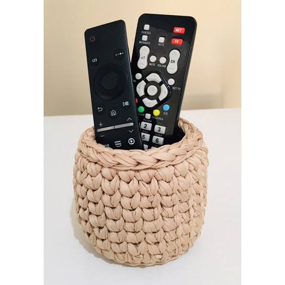 Porta Controle Remoto / Canetas de Crochê em Fio de Malha 8x8