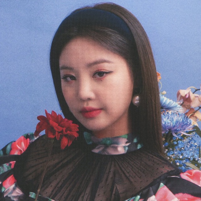 tripleS Yooyeon AAA Objekts (Sem QR) | Shopee Brasil