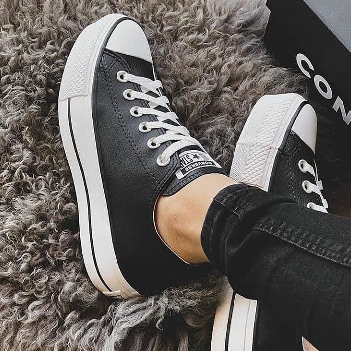 Botinha Converse All Star Preto Couro