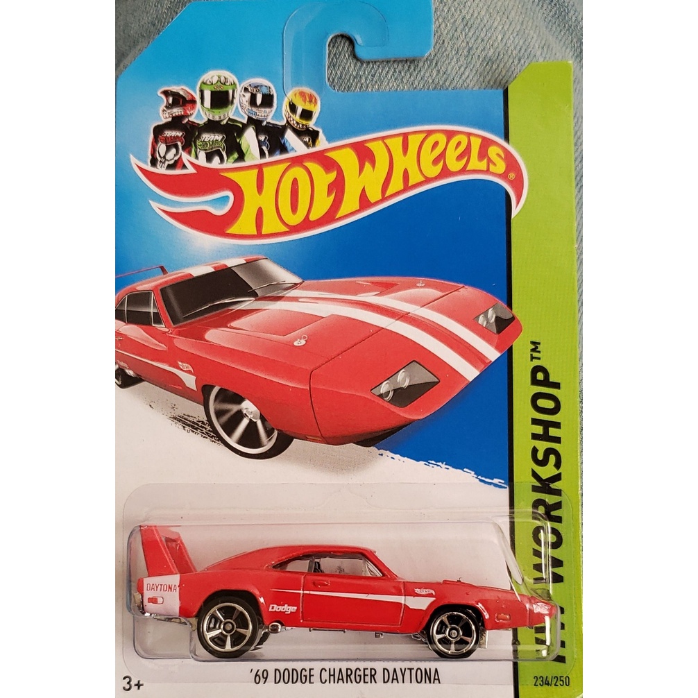 HOT WHEELS 69 DODGE CHARGER DAYTONA