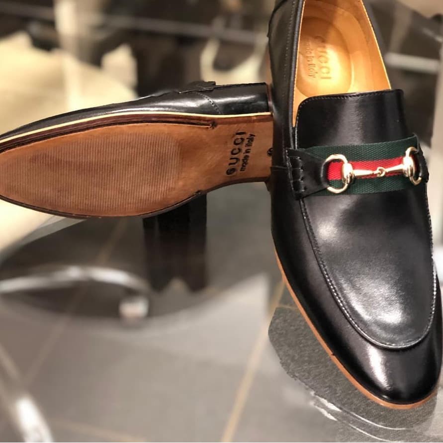 Sapato store imitação gucci