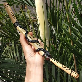 Tepi / Tipi Serpente Aplicador Feito Com Bambu. 01
