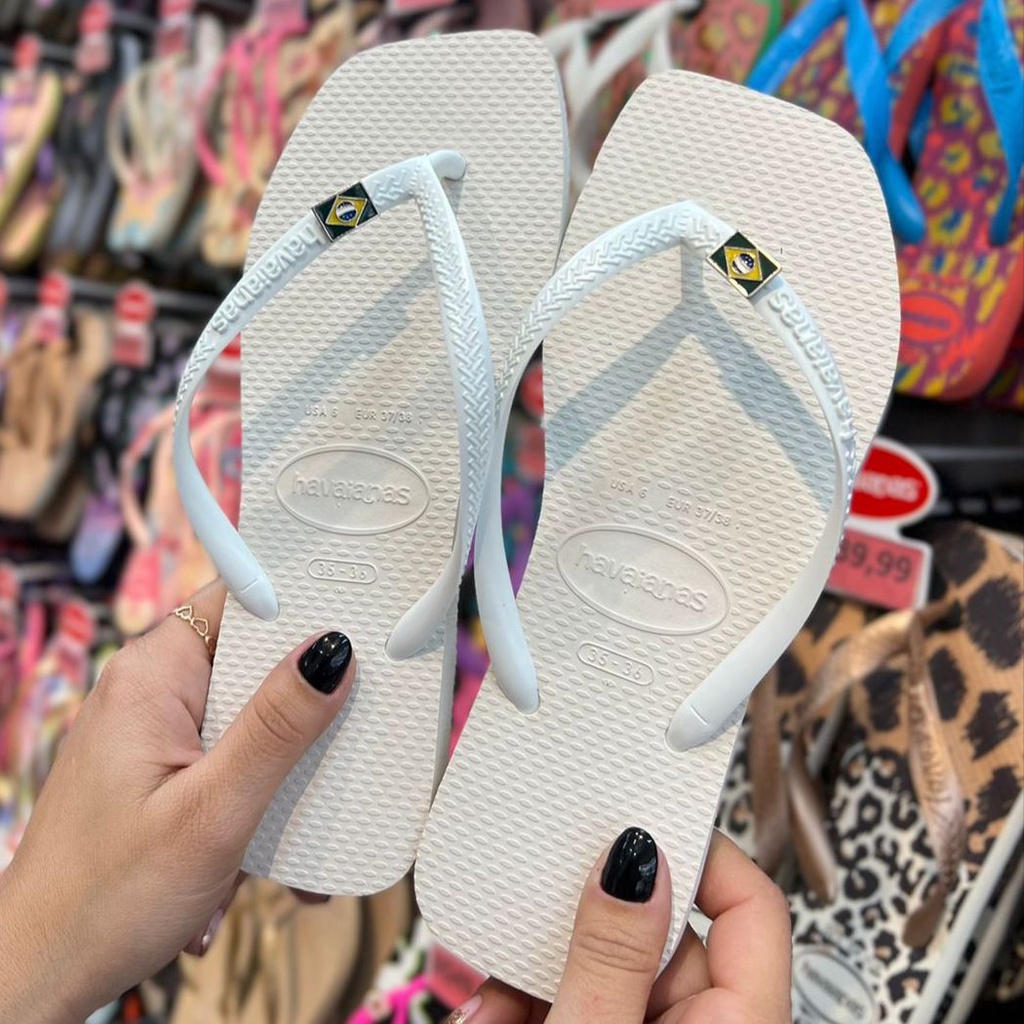 Chinelo Quadrado Havaianas Slim Square Branco + Pingente do Brasil