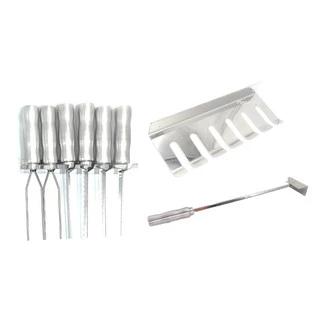 Kit 5 espetos em inox 2 lamina dupla e 3 simples com porta espeto e rastelo carvão