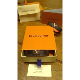 Colar cadeado c/ Louis Vuitton, banhado/folhado a Ouro24k - Acessórios -  Bacacheri, Curitiba 1171487942