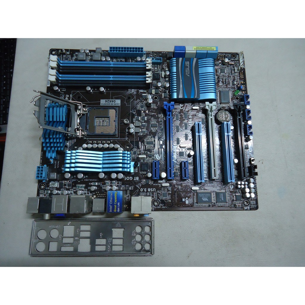 Placa Mãe P67 ASUS P8P67 PRO Aceita 3770K Está 100%