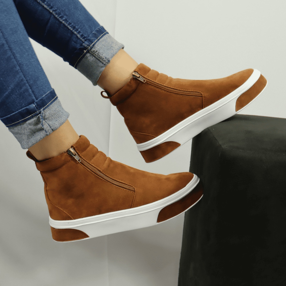 Bota estilo hot sale tenis feminino