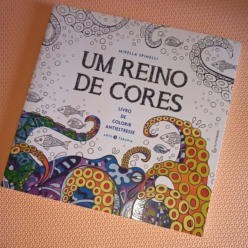 Imagem do produto Livro "Um Reino de Cores: livro de colorir antiestresse", arte terapia, Editora Gutenberg