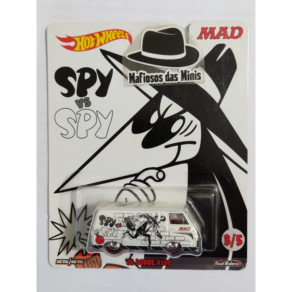 Hot Wheels 66 Dodge A100 Spy vs Spy cor branca