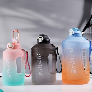1.5L/2.3L/3.8L Engarrafada Garrafa De Água Esporte Estudante Portátil Grande Capacidade Beber Sem BPA Ginásio Tempo Marcador Lembrete