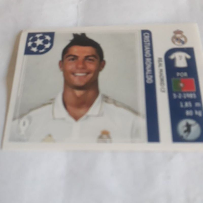 2 Figurinhas Legend Bordo- Mbappé e Cristiano Ronaldo- Originais+40  Figurinhas Sortidas de Brinde | Item de Papelaria Panini Nunca Usado  77022002 