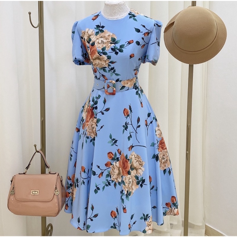 Vestido floral midi store rodado