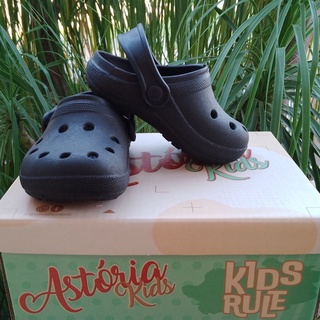 Kids crocs cheap size 7