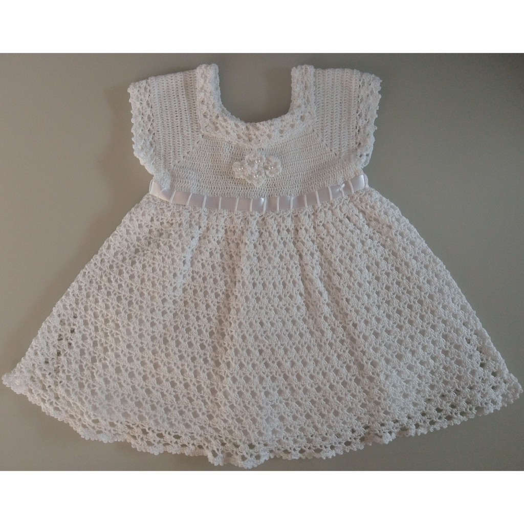 Vestido em Crochê Infantil Branco Este precioso vestidinho foi