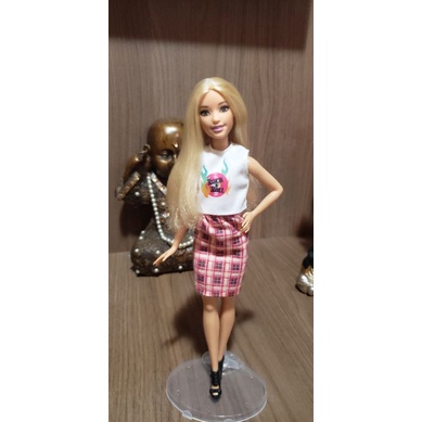 Barbie fashionistas 31 online