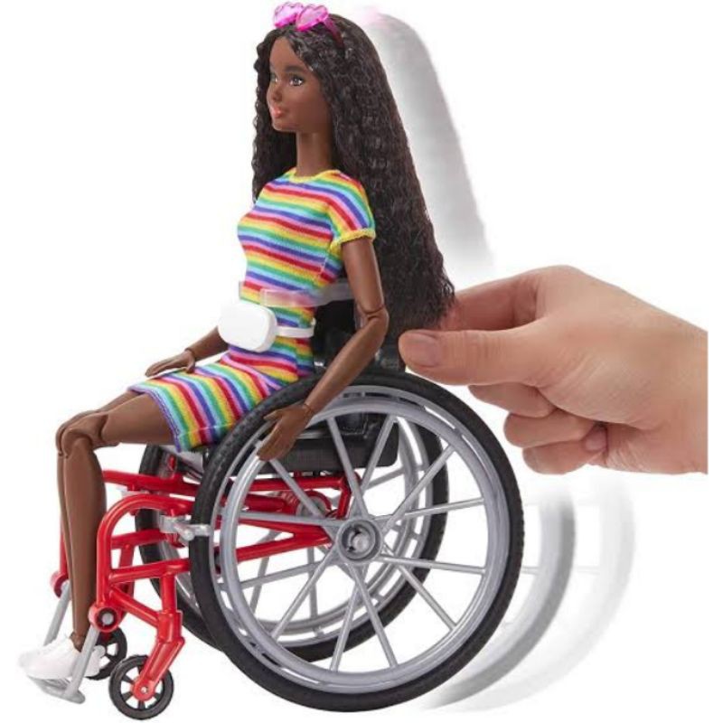Boneca Articulada Barbie Fashionistas #166 Cadeirante Negra Cabelos Frisados