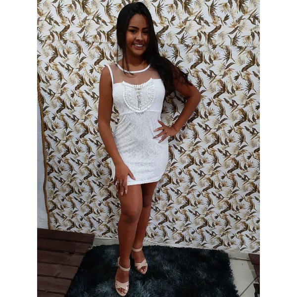 Vestido branco de sales renda com fenda