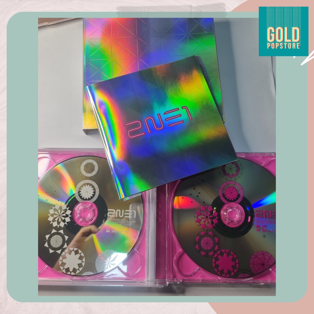 2NE1 - 1st Mini Album (Versão Limitada Japonesa CD + DVD 2NE1 - 1st Mini Album (Versão Limitada Japonesa CD + DVD